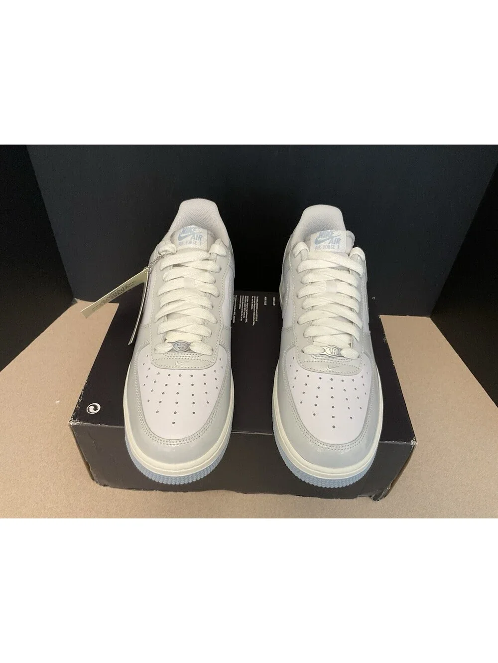 New! Mens Nike Air Force 1 Low '07 White Photon Dust Sail Athletic Shoes. SZ 11.